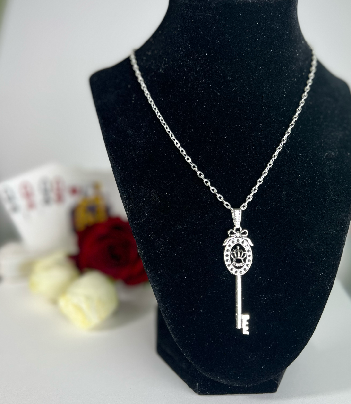 Crowned Curious - Silver