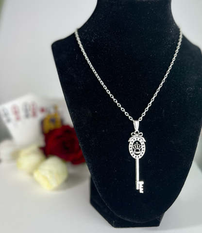 Crowned Curious - Silver