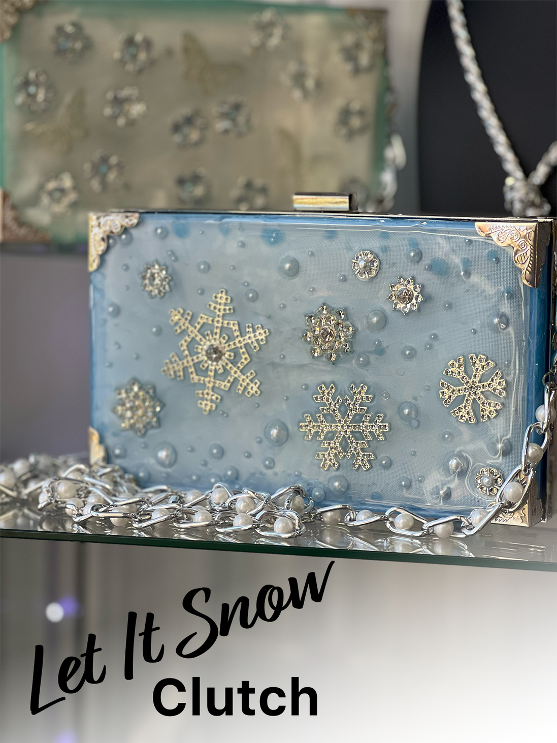 Let It Snow Resin Clutch